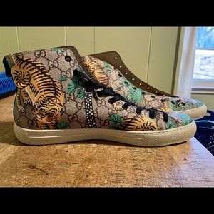 Gucci high top shoes